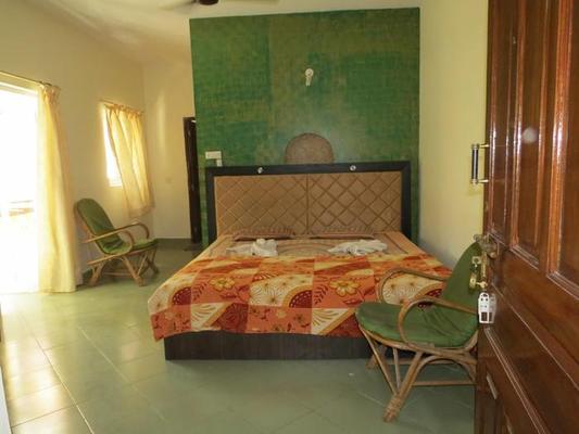 Golden Nest Service Apartments